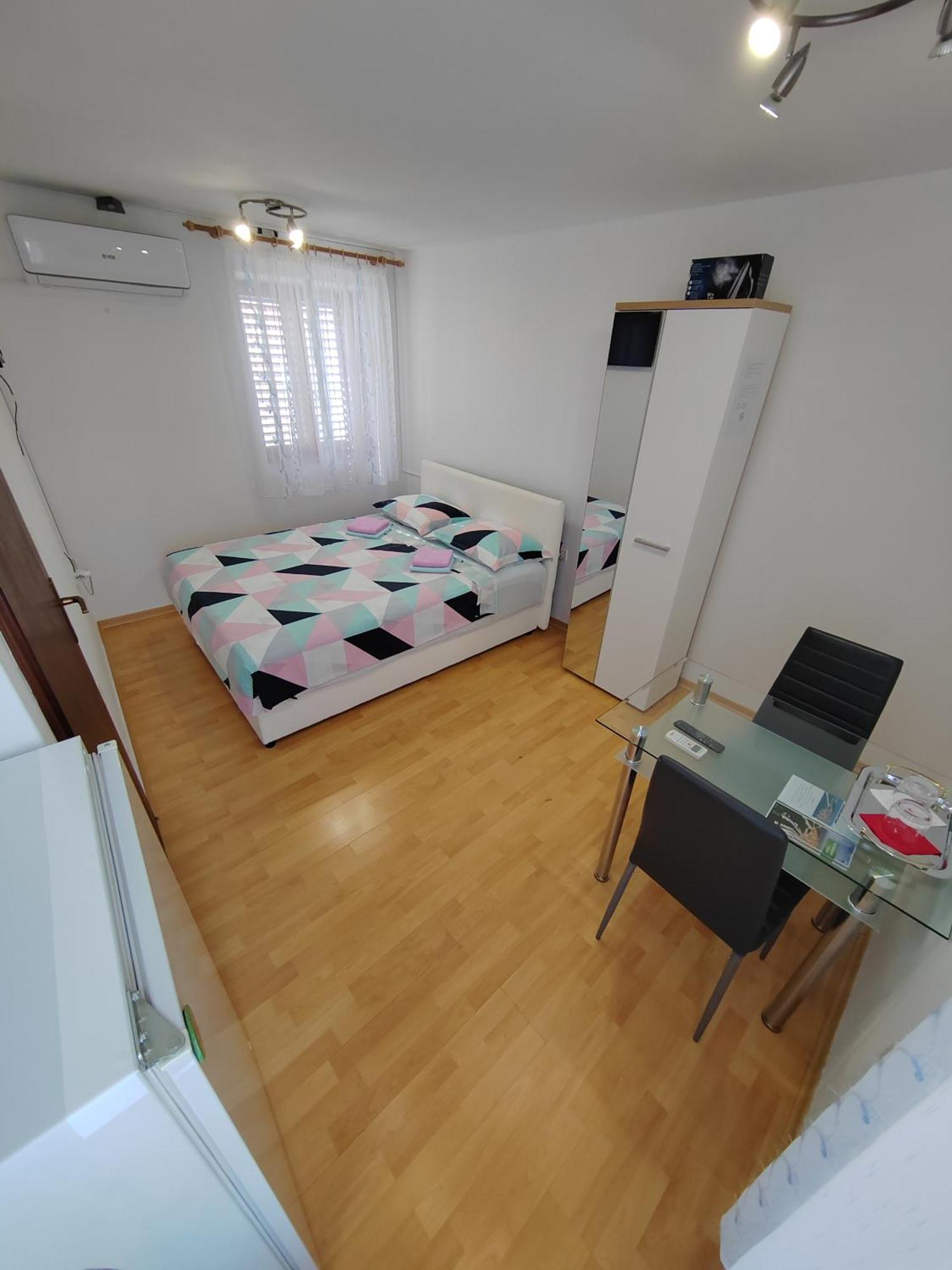 Rooms Neda إيزولا الغرفة الصورة